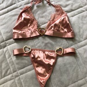 ROMWE Satin Lace Heart-Accent Bralette & Thong Set in Rose Gold